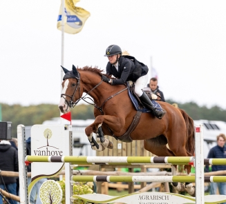Lotte Rombouts & Sky Van 't Heihoefke