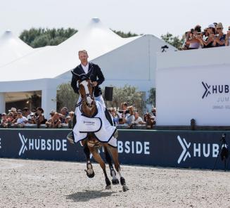 Gancia de Muze wint de Grote Prijs in St. Tropez Gancia de Muze wint de Grote Prijs in St. Tropez